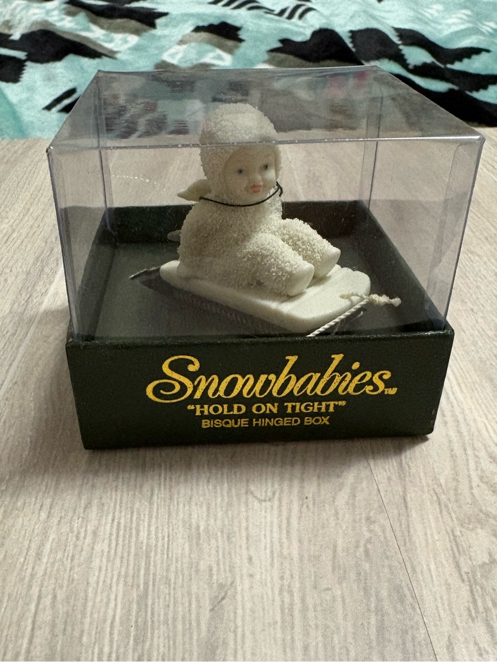 Nib retired snowbabies